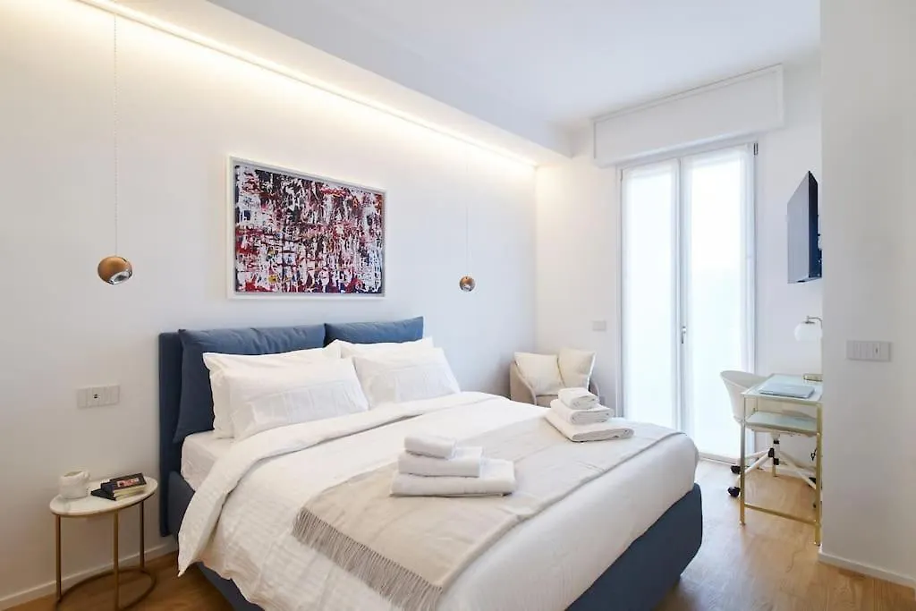 Moonlight Suite - Near Brera And Arco Della Pace Milan 0*,